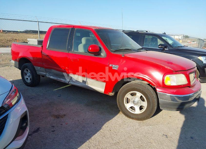 2003 Ford F-150 LARIAT/XLT (VIN 1FTRW07623KB62379) main photo