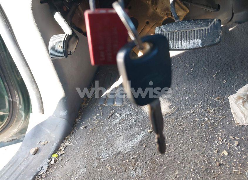 Photo 11 of 2003 Ford F-150 LARIAT/XLT (VIN 1FTRW07623KD68706)