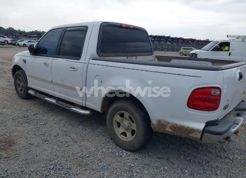 Photo 3 of 2003 Ford F-150 LARIAT/XLT (VIN 1FTRW07623KD95050)