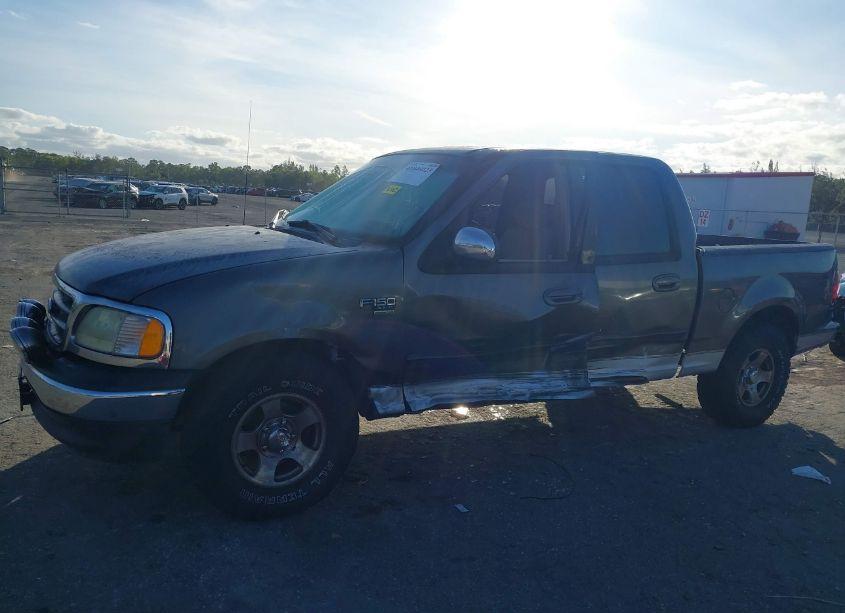 Photo 6 of 2002 Ford F-150 LARIAT/XLT (VIN 1FTRW07632KB51096)