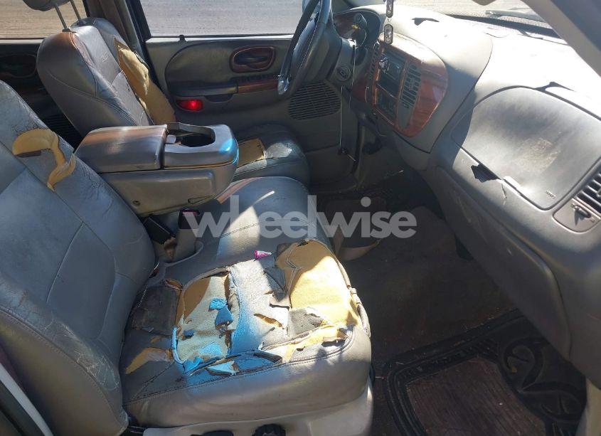 Photo 5 of 2003 Ford F-150 LARIAT/XLT (VIN 1FTRW07633KB06824)