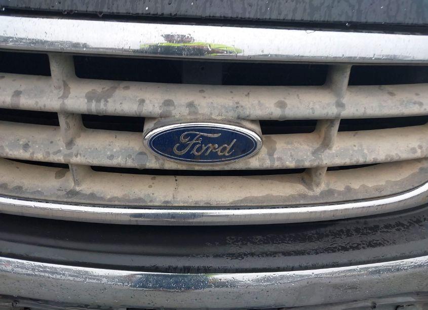 Photo 17 of 2002 Ford F-150 LARIAT/XLT (VIN 1FTRW07642KC02556)