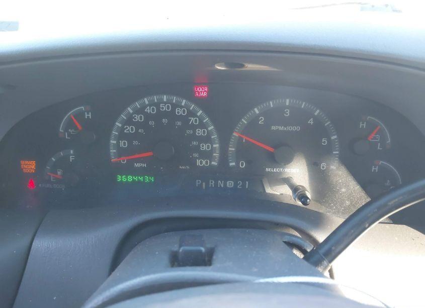 Photo 7 of 2002 Ford F-150 LARIAT/XLT (VIN 1FTRW07642KC02556)