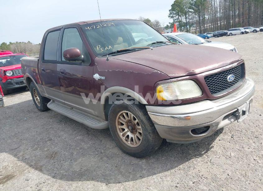 2002 Ford F-150 LARIAT/XLT (VIN 1FTRW07642KD74652) main photo