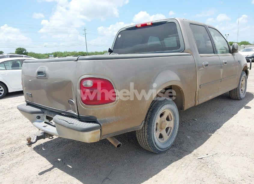 Photo 4 of 2003 Ford F-150 LARIAT/XLT (VIN 1FTRW07643KB31926)