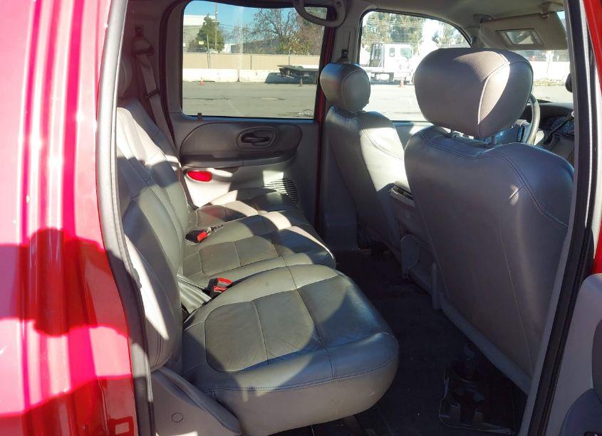 Photo 8 of 2003 Ford F-150 LARIAT/XLT (VIN 1FTRW07643KC66940)