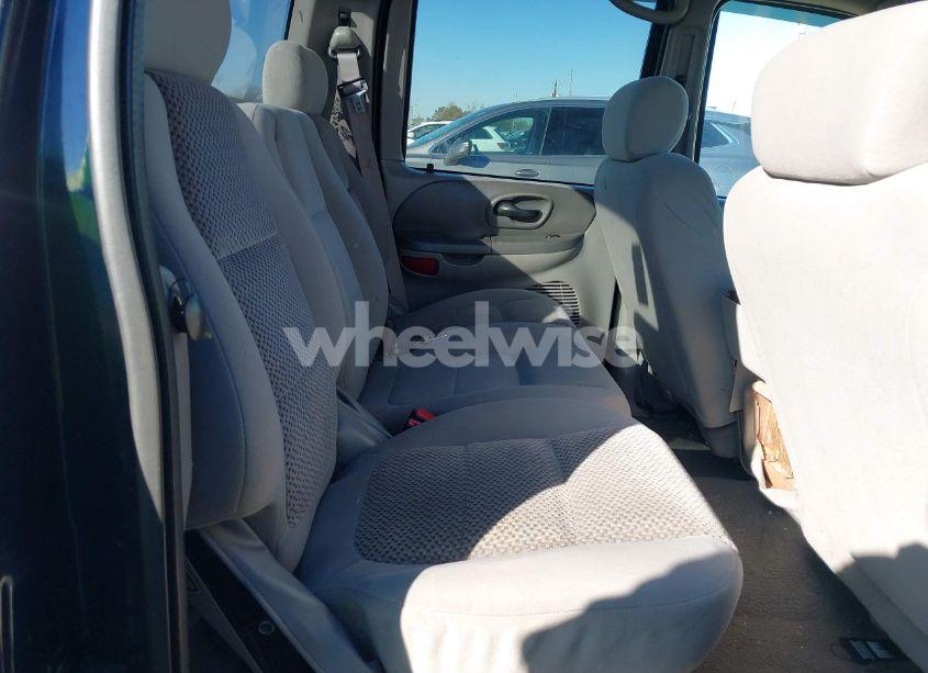 Photo 8 of 2003 Ford F-150 LARIAT/XLT (VIN 1FTRW07643KD70294)