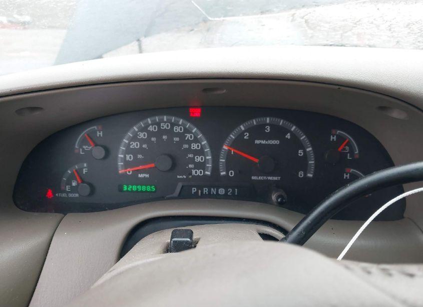 Photo 7 of 2001 Ford F-150 HARLEY-DAVIDSON EDITION/KING RANCH EDITION/LARIAT/XLT (VIN 1FTRW07651KC06579)