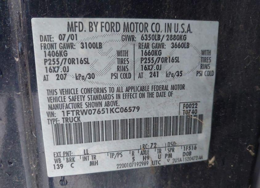 Photo 9 of 2001 Ford F-150 HARLEY-DAVIDSON EDITION/KING RANCH EDITION/LARIAT/XLT (VIN 1FTRW07651KC06579)