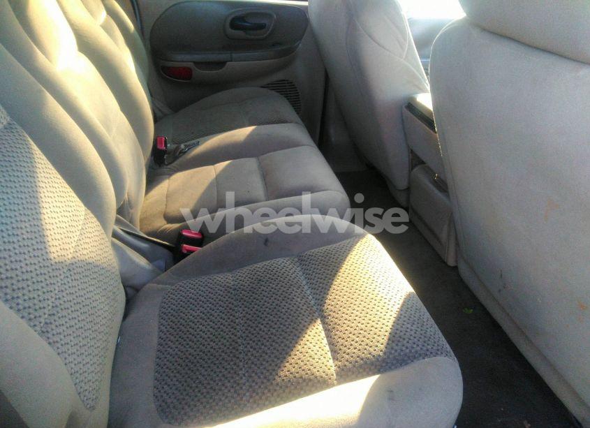 Photo 8 of 2002 Ford F-150 LARIAT/XLT (VIN 1FTRW07652KE14057)