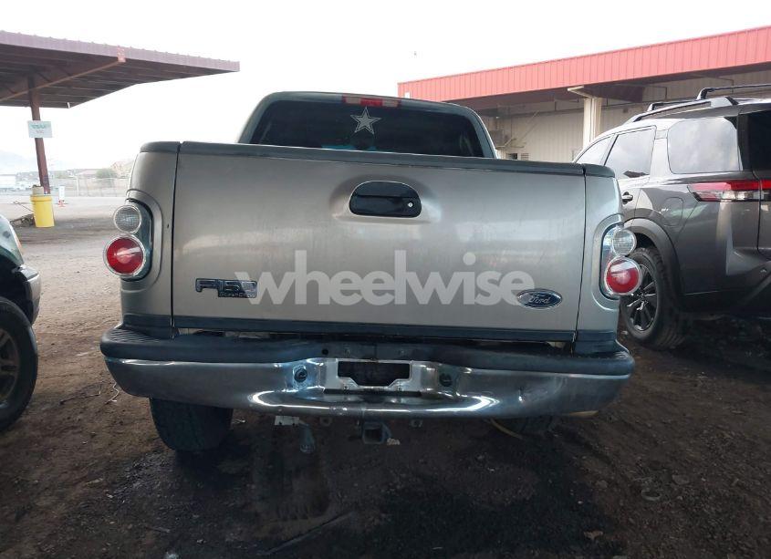 Photo 16 of 2001 Ford F-150 HARLEY-DAVIDSON EDITION/KING RANCH EDITION/LARIAT/XLT (VIN 1FTRW07661KC13606)