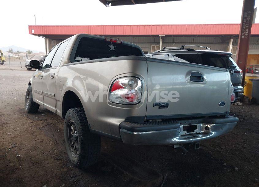 Photo 3 of 2001 Ford F-150 HARLEY-DAVIDSON EDITION/KING RANCH EDITION/LARIAT/XLT (VIN 1FTRW07661KC13606)