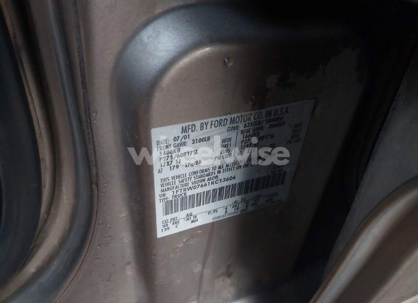 Photo 9 of 2001 Ford F-150 HARLEY-DAVIDSON EDITION/KING RANCH EDITION/LARIAT/XLT (VIN 1FTRW07661KC13606)