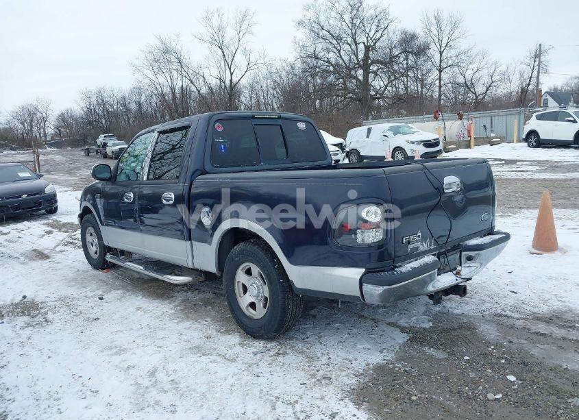 Photo 3 of 2003 Ford F-150 LARIAT/XLT (VIN 1FTRW07663KB30258)