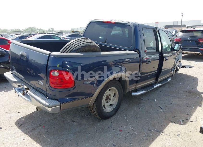 Photo 4 of 2003 Ford F-150 LARIAT/XLT (VIN 1FTRW07663KC59813)