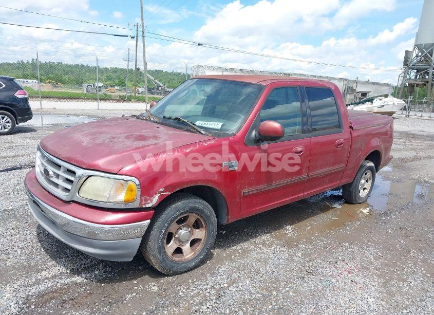 Photo 2 of 2003 Ford F-150 LARIAT/XLT (VIN 1FTRW07663KD35854)