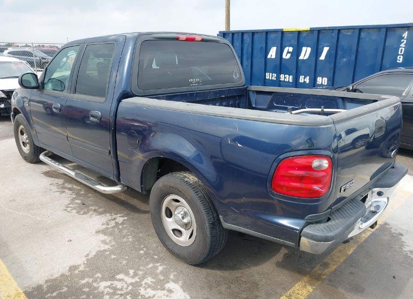 Photo 3 of 2003 Ford F-150 LARIAT/XLT (VIN 1FTRW07663KD84228)