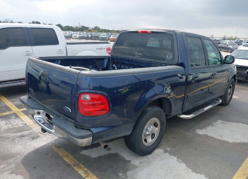 Photo 4 of 2003 Ford F-150 LARIAT/XLT (VIN 1FTRW07663KD84228)