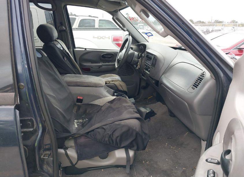 Photo 5 of 2003 Ford F-150 LARIAT/XLT (VIN 1FTRW07663KD84228)