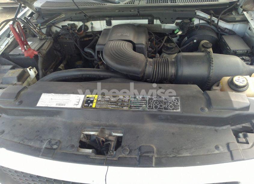 Photo 10 of 2003 Ford F-150 LARIAT/XLT (VIN 1FTRW07673KD25785)