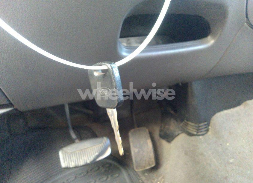 Photo 11 of 2003 Ford F-150 LARIAT/XLT (VIN 1FTRW07673KD25785)