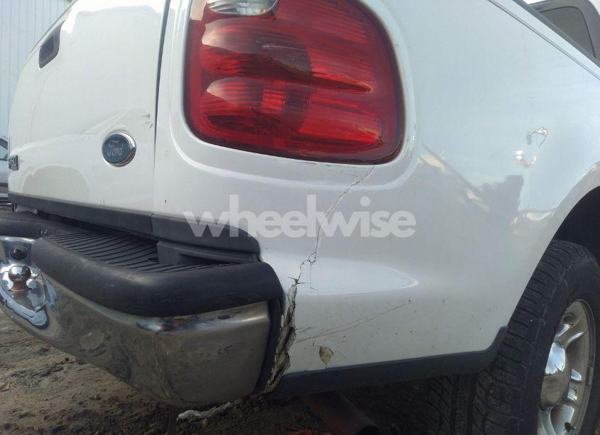 Photo 6 of 2003 Ford F-150 LARIAT/XLT (VIN 1FTRW07673KD25785)