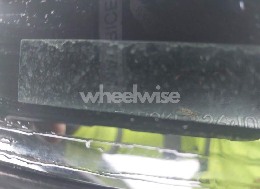 Photo 9 of 2002 Ford F-150 LARIAT/XLT (VIN 1FTRW07682KE33640)