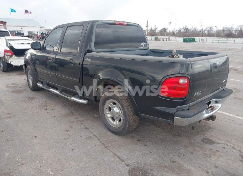 Photo 3 of 2003 Ford F-150 LARIAT/XLT (VIN 1FTRW07683KC11410)