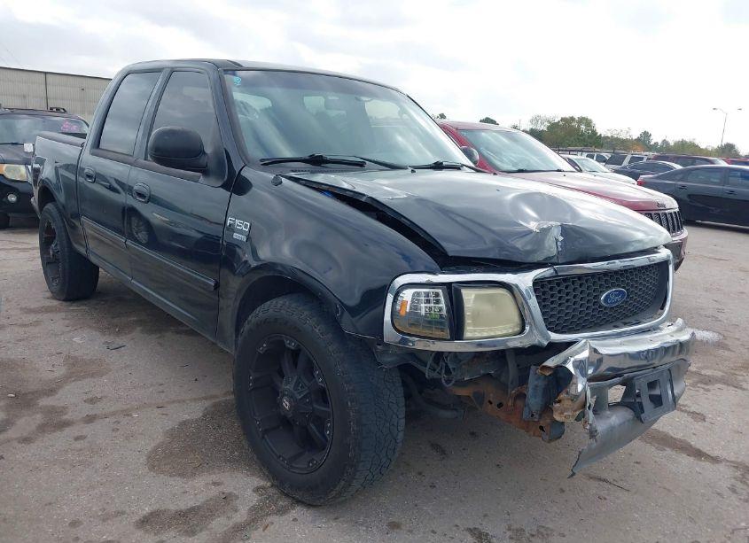 2003 Ford F-150 LARIAT/XLT (VIN 1FTRW07683KD51246) main photo