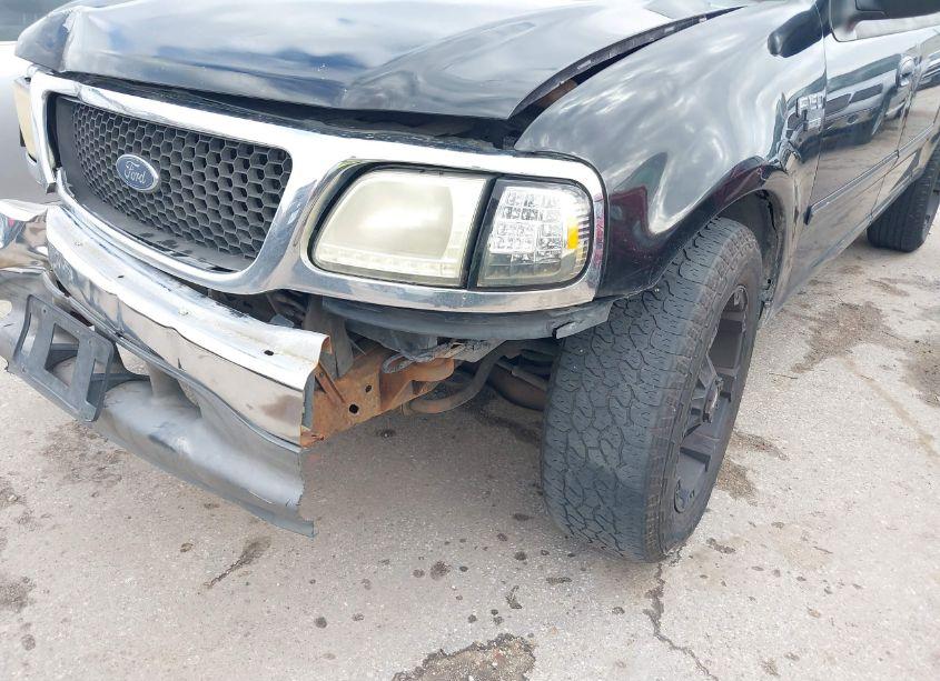 Photo 6 of 2003 Ford F-150 LARIAT/XLT (VIN 1FTRW07683KD51246)