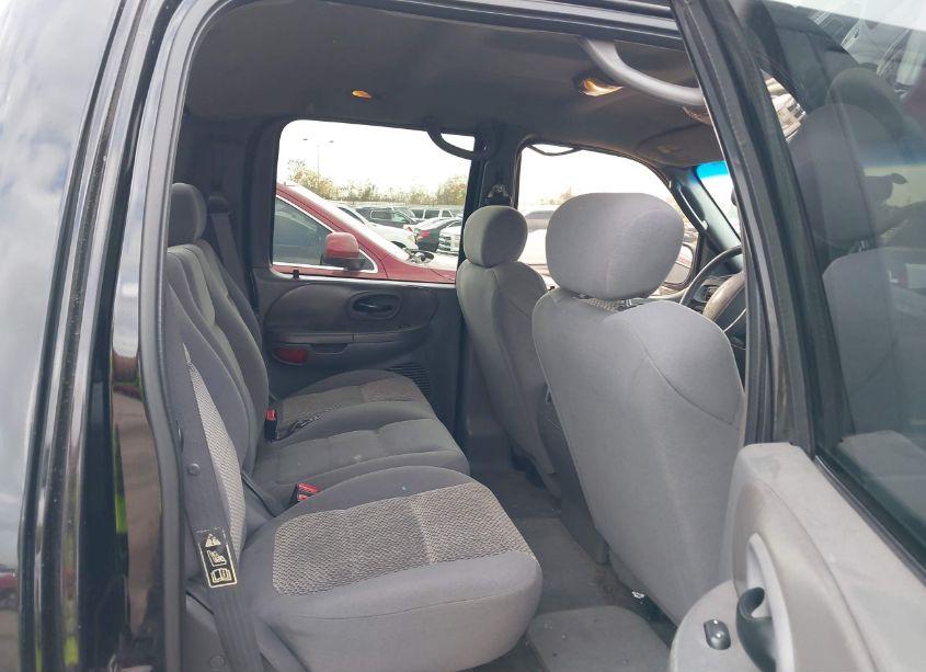 Photo 8 of 2003 Ford F-150 LARIAT/XLT (VIN 1FTRW07683KD51246)