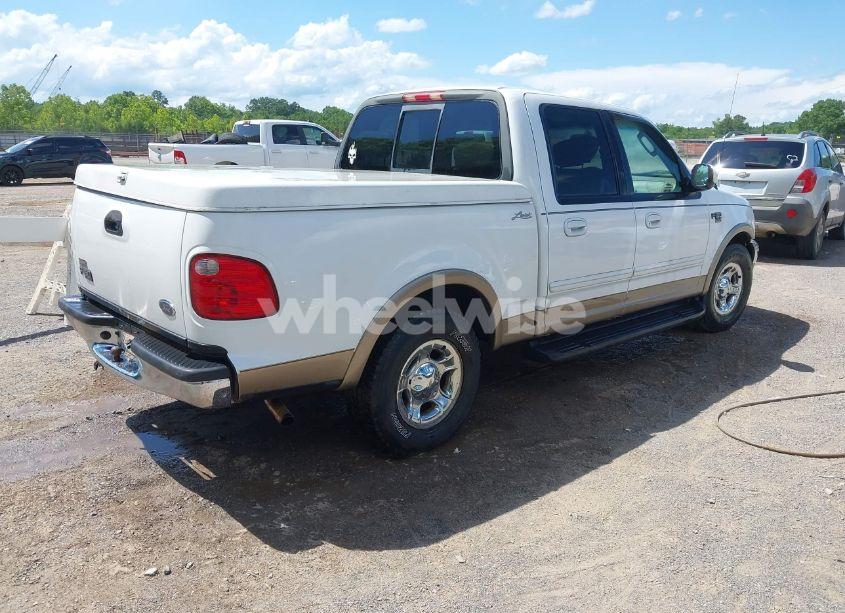 Photo 4 of 2002 Ford F-150 LARIAT/XLT (VIN 1FTRW076X2KD36097)