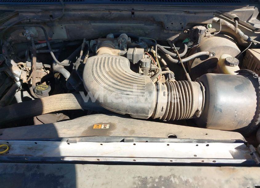 Photo 10 of 2002 Ford F-150 LARIAT/XLT (VIN 1FTRW076X2KE39553)