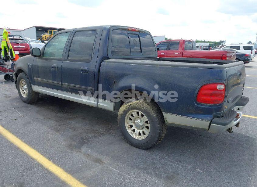 Photo 3 of 2003 Ford F-150 LARIAT/XLT (VIN 1FTRW076X3KC61967)
