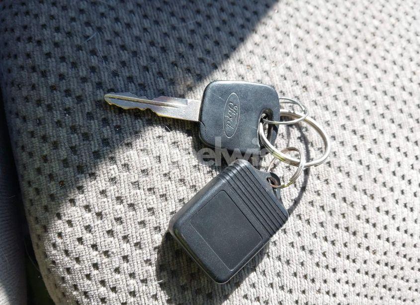 Photo 11 of 2001 Ford F-150 HARLEY-DAVIDSON EDITION/KING RANCH EDITION/LARIAT/XLT (VIN 1FTRW07L01KA87443)