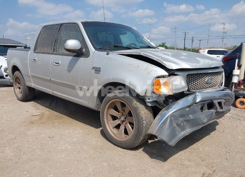 2001 Ford F-150 HARLEY-DAVIDSON EDITION/KING RANCH EDITION/LARIAT/XLT (VIN 1FTRW07L01KC13770) main photo