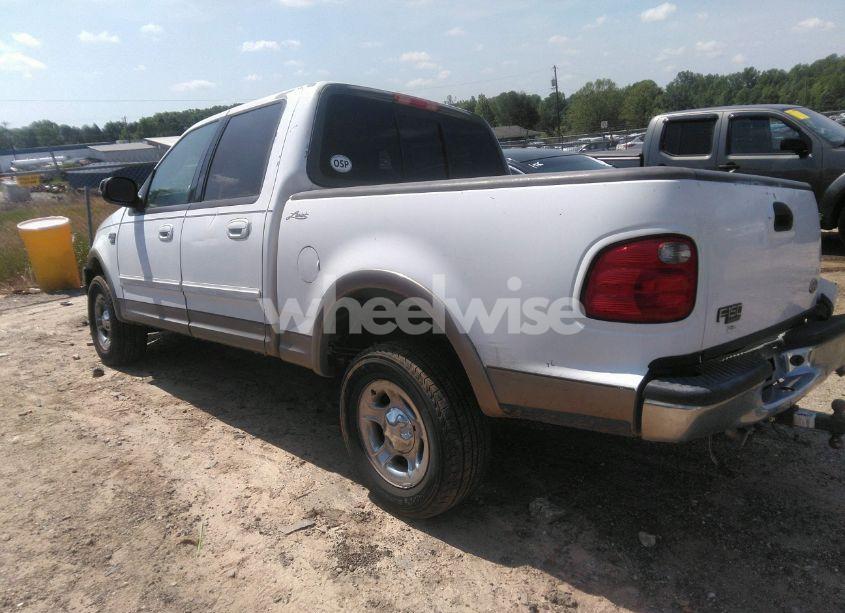 Photo 3 of 2002 Ford F-150 LARIAT/XLT (VIN 1FTRW07L02KB72042)