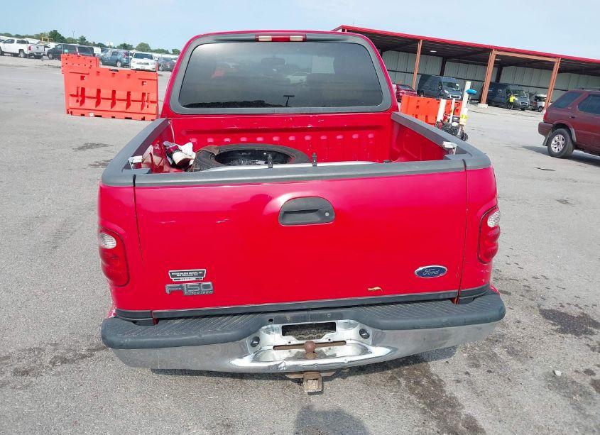 Photo 15 of 2002 Ford F-150 LARIAT/XLT (VIN 1FTRW07L02KC13267)