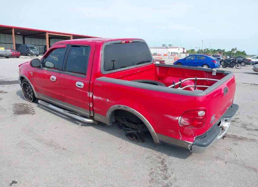 Photo 3 of 2002 Ford F-150 LARIAT/XLT (VIN 1FTRW07L02KC13267)