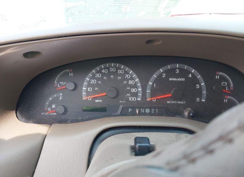 Photo 7 of 2002 Ford F-150 LARIAT/XLT (VIN 1FTRW07L02KC13267)