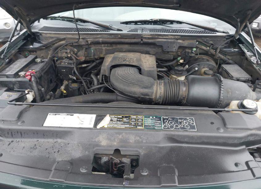 Photo 10 of 2002 Ford F-150 LARIAT/XLT (VIN 1FTRW07L02KE17874)