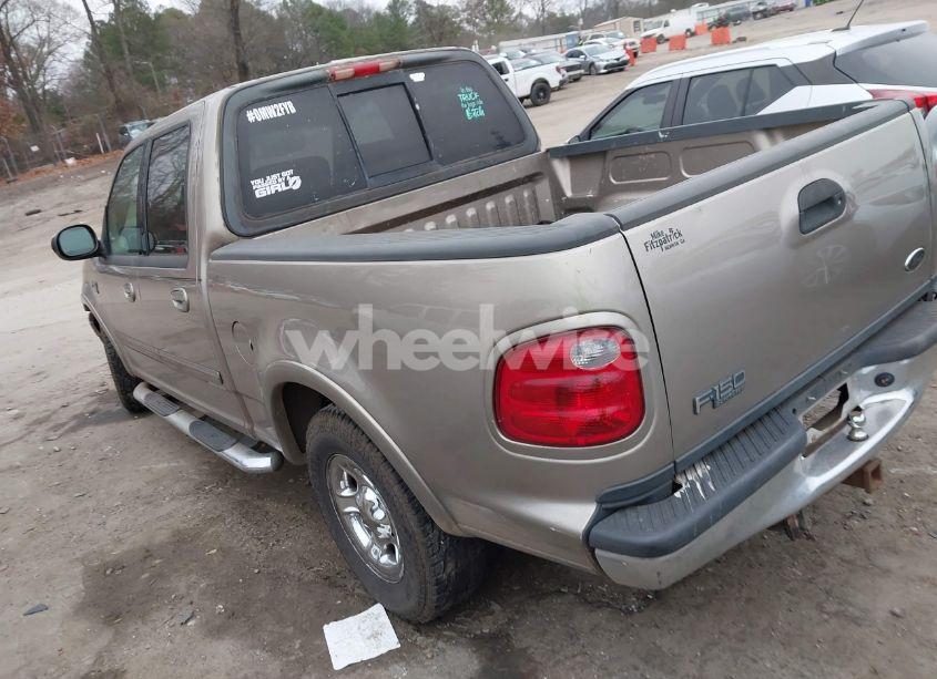 Photo 3 of 2003 Ford F-150 LARIAT/XLT (VIN 1FTRW07L03KD52221)