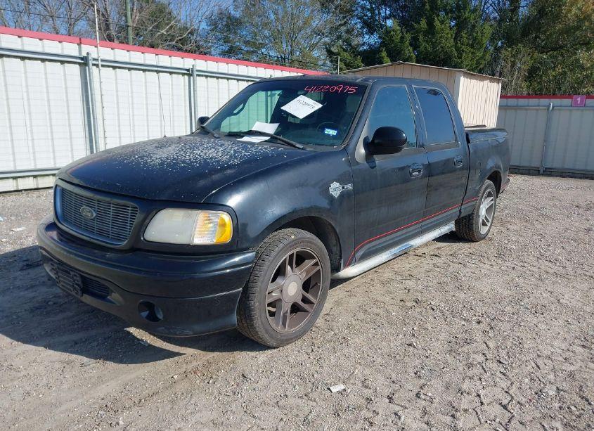 Photo 2 of 2001 Ford F-150 HARLEY-DAVIDSON EDITION/KING RANCH EDITION/LARIAT/XLT (VIN 1FTRW07L11KA81277)