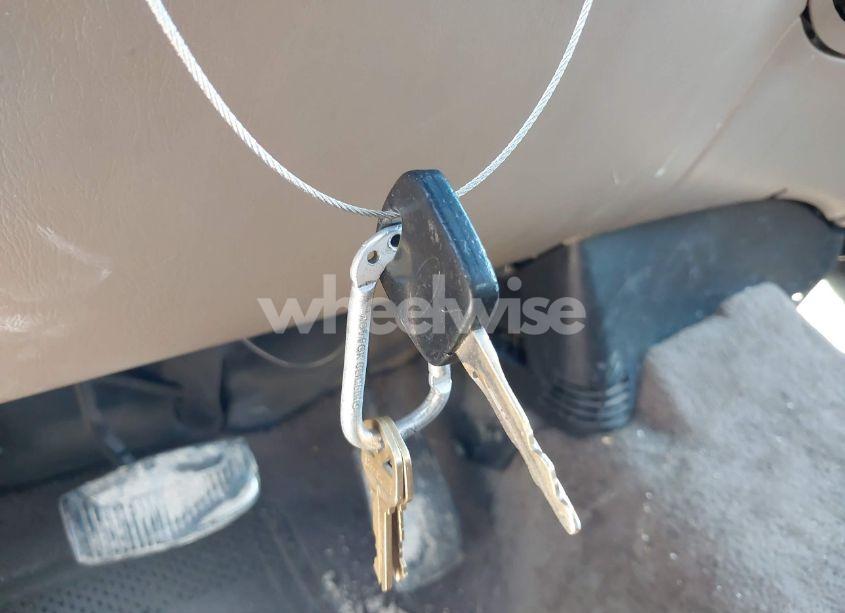 Photo 11 of 2001 Ford F-150 HARLEY-DAVIDSON EDITION/KING RANCH EDITION/LARIAT/XLT (VIN 1FTRW07L11KC52299)