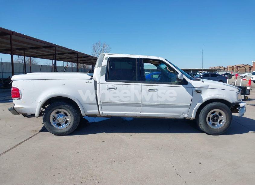 Photo 13 of 2001 Ford F-150 HARLEY-DAVIDSON EDITION/KING RANCH EDITION/LARIAT/XLT (VIN 1FTRW07L11KC52299)