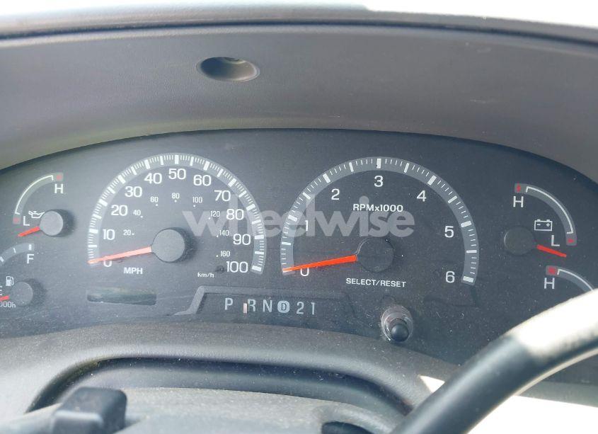 Photo 7 of 2002 Ford F-150 LARIAT/XLT (VIN 1FTRW07L12KA66540)