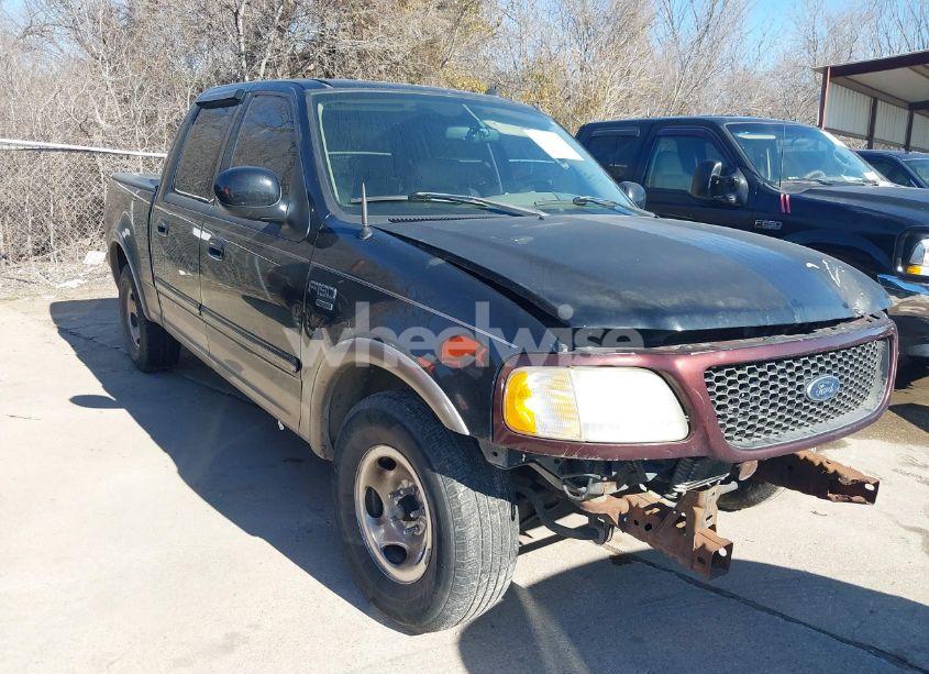 2003 Ford F-150 LARIAT/XLT (VIN 1FTRW07L13KA75448) main photo