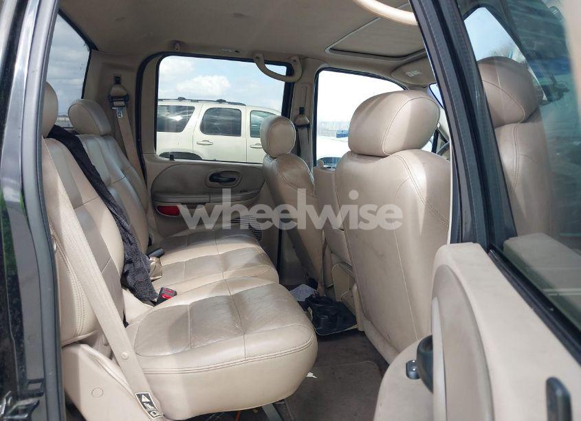 Photo 8 of 2003 Ford F-150 LARIAT/XLT (VIN 1FTRW07L13KA86689)