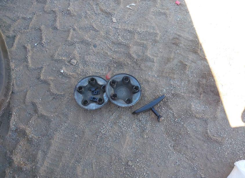 Photo 12 of 2001 Ford F-150 (VIN 1FTRW07L21KE37493)