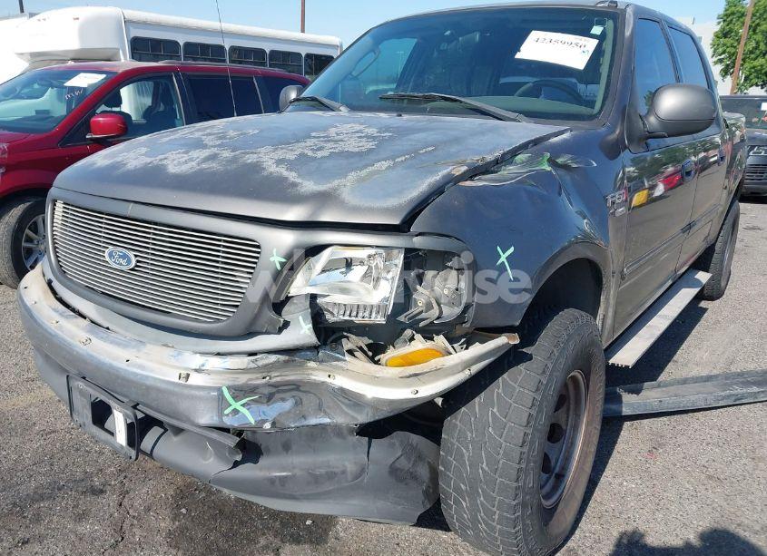 Photo 6 of 2003 Ford F-150 LARIAT/XLT (VIN 1FTRW07L23KA20474)